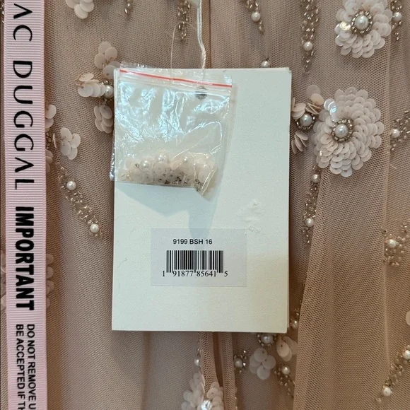 Mac Duggal 9199 Ruffled Floral Embellished Flutter Sleeve A-Line Gown Sz 16 NWT - Picture 12 of 12